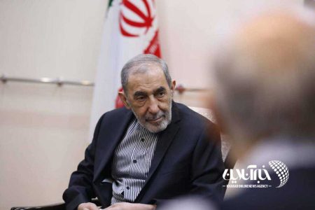 مشاور رهبر انقلاب: ایران قربانی تروریسم و مخالف ترور است/ آمریکایی‌ها در افغانستان و عراق شکست خوردند
