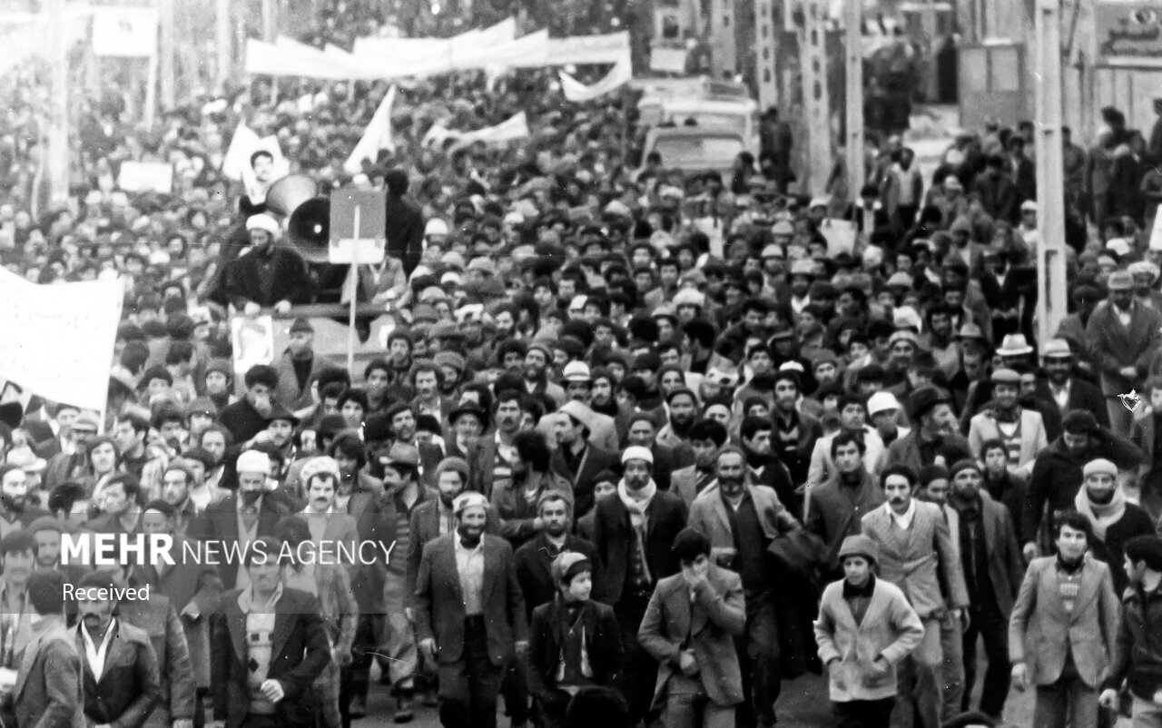 مردم قم در حماسه ۱۹ دی نهایت پایبندی خود را به ارزش‌های دینی به نمایش گذاشتند - خبرگزاری مهر | اخبار ایران و جهان