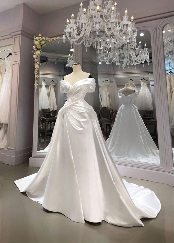 شبکه | طراحی آموزش خیاطی مدرن؛ از دکلته تا تکنیک های پیشرفته