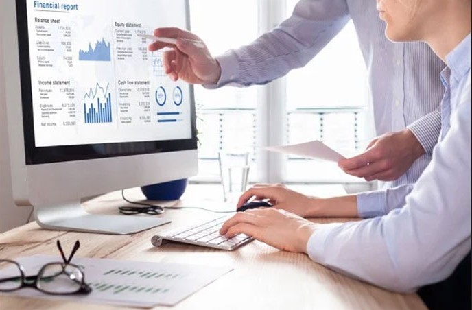 چطور در کمتر از 6 ماه حسابدار حرفه ای شویم؟